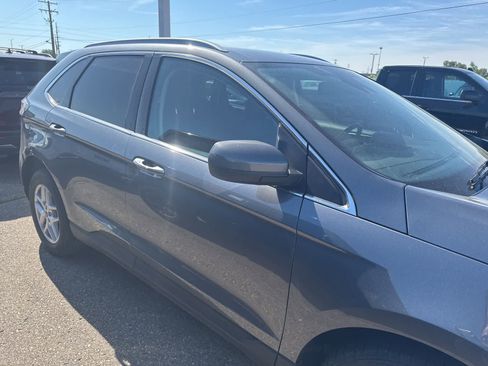 Used 2024 Ford Edge SEL w/ Convenience Package AWD/4WD image 22