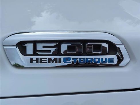 Used 2021 RAM 1500 Laramie AWD/4WD image 25