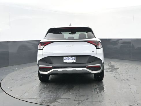 Certified 2023 Kia Sportage EX image 4