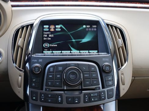 Used 2012 Buick LaCrosse Touring image 22