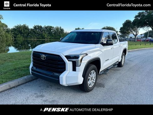 Used 2025 Toyota Tundra SR5 w/ SR5 Premium Package AWD/4WD image 1