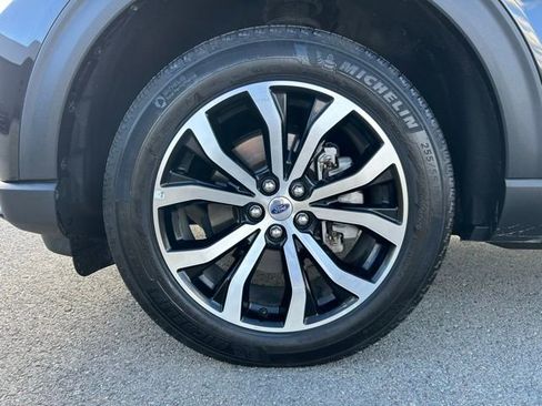 Used 2025 Ford Explorer ST-Line AWD/4WD image 12