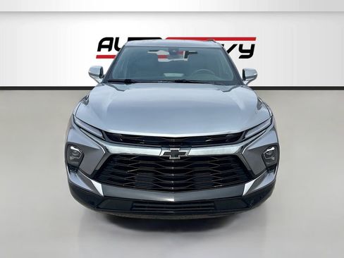 Used 2025 Chevrolet Blazer RS FWD image 2