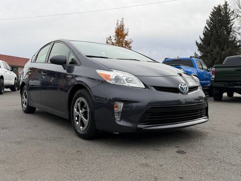 Used 2012 Toyota Prius Two image 86