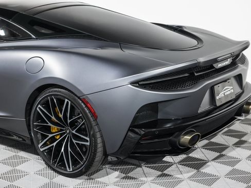 Used 2023 McLaren GT Base image 17