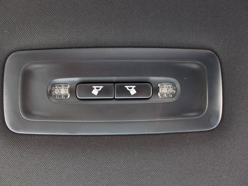 Used 2025 Toyota Tundra SR5 w/ SR5 Premium Package AWD/4WD image 40
