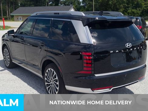 Used 2026 Hyundai Palisade Calligraphy FWD image 4