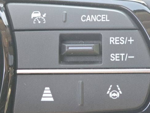 Used 2023 Honda CR-V EX-L image 35