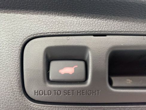 Used 2024 Honda CR-V Sport Touring image 28