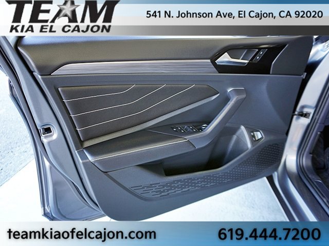 Used 2023 Volkswagen Jetta SEL FWD image 25
