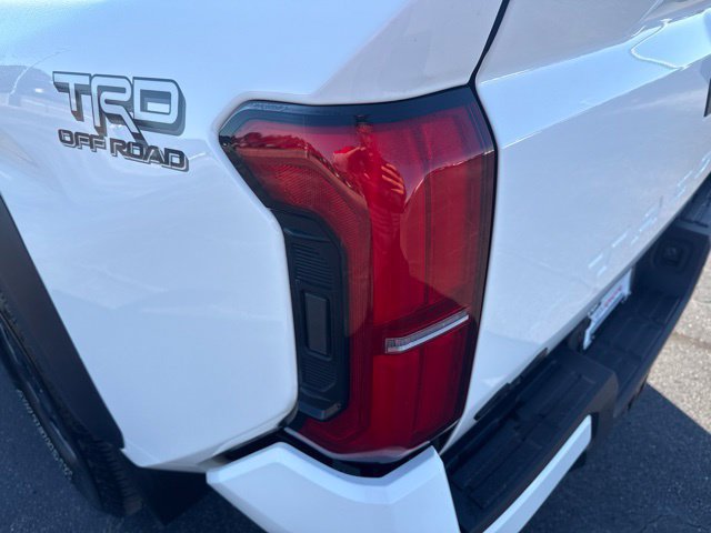 Used 2024 Toyota Tacoma TRD Off-Road w/ TRD Off Road Premium Package AWD/4WD image 10