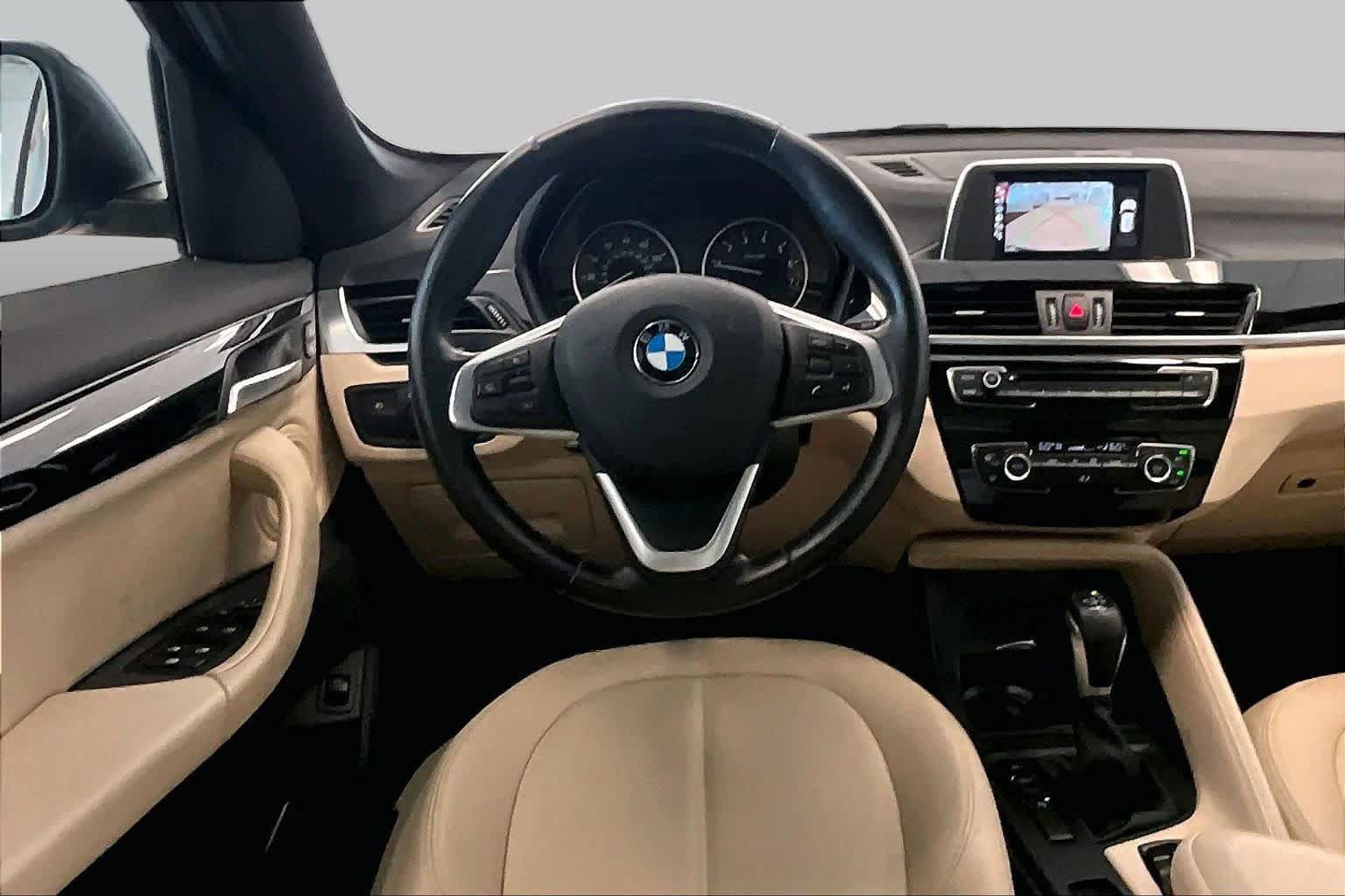 Used 2017 BMW X1 sDrive28i FWD image 3
