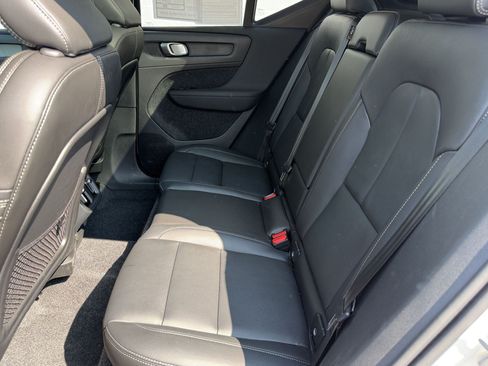 Used 2026 Volvo XC40 B5 Plus w/ Climate Package AWD/4WD image 23