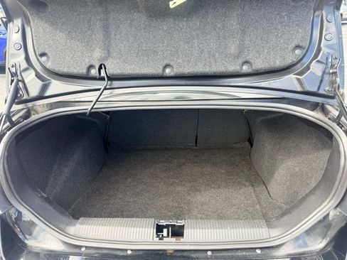 Used 2010 Ford Focus SES FWD image 19