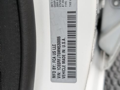 Used 2021 RAM 1500 Laramie image 37