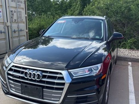 Used 2019 Audi Q5 2.0T Premium AWD/4WD image 1