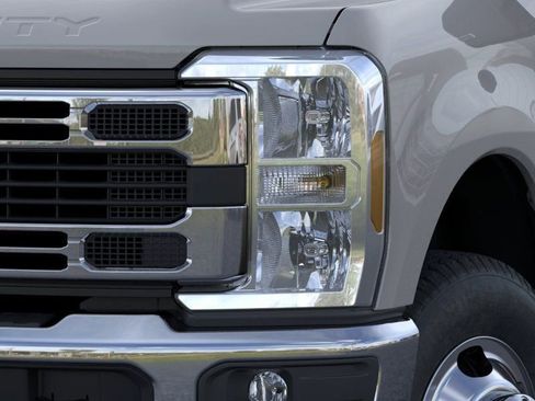 New 2026 Ford F350 XLT AWD/4WD image 47
