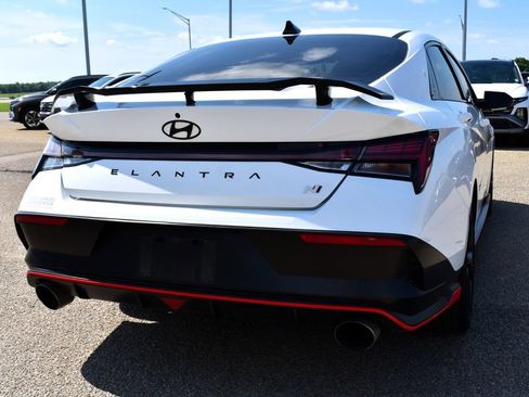 Used 2025 Hyundai Elantra N FWD image 10