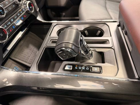 Used 2022 Ford F150 Lariat w/ Equipment Group 502A High AWD/4WD image 45