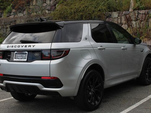 Used 2020 Land Rover Discovery Sport HSE R-Dynamic AWD/4WD image 9
