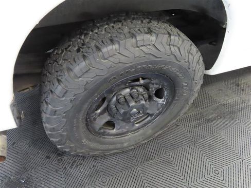 Used 2016 Chevrolet Express 3500 LT w/ LT Preferred Equipment Group image 8