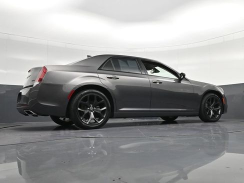 Used 2022 Chrysler 300 Touring w/ Sport Appearance Package RWD image 24