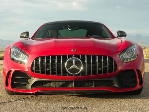 Used 2019 Mercedes-Benz AMG GT R image 13