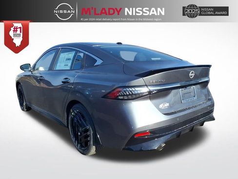 New 2026 Nissan Sentra SR image 5