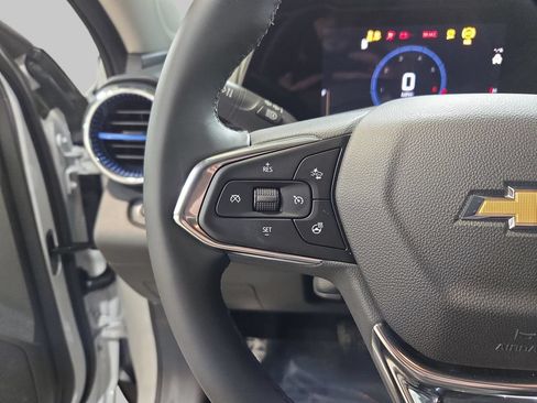 New 2026 Chevrolet Trax LT w/ Driver Confidence Package FWD image 19