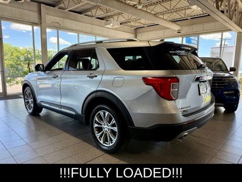 Used 2022 Ford Explorer Limited AWD/4WD image 6