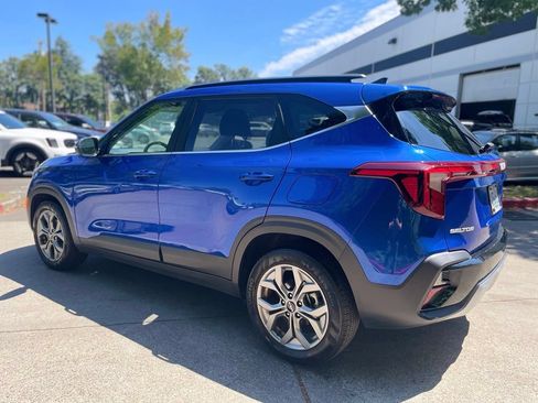 Used 2024 Kia Seltos S FWD image 6