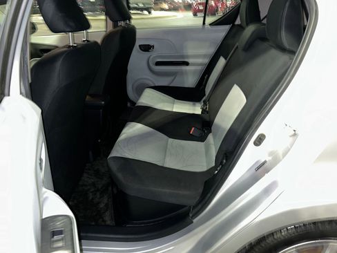 Used 2014 Toyota Prius C Three image 23