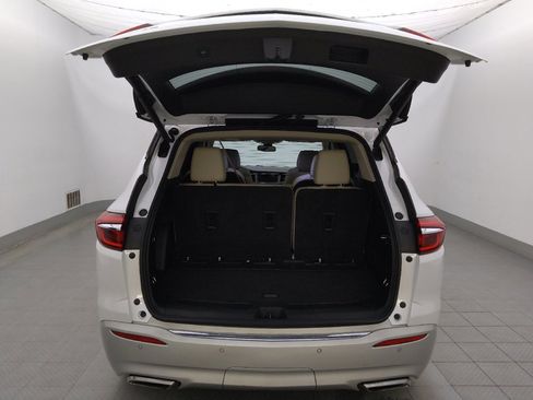 Used 2020 Buick Enclave Premium w/ Trailering Package, 5000 lbs. AWD/4WD image 29