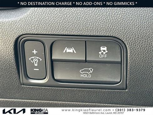 Used 2024 Kia Sorento EX w/ Panoramic Sunroof Package AWD/4WD image 13