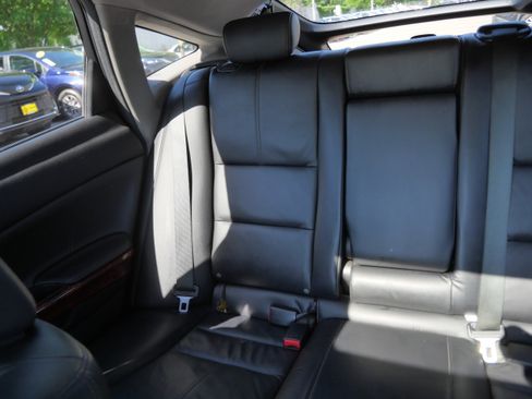 Used 2011 Honda Crosstour EX-L image 12