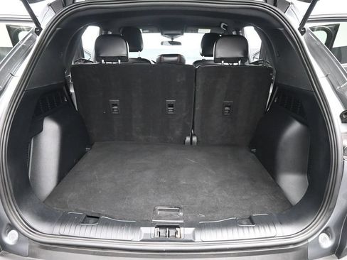 Used 2025 Ford Escape ST-Line w/ Tech Pack #1 FWD image 18