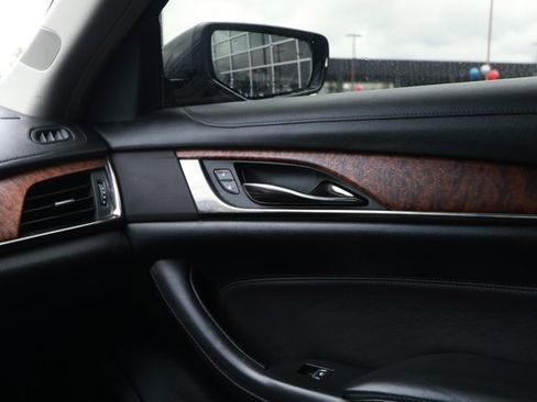 Used 2018 Cadillac CTS Luxury image 29