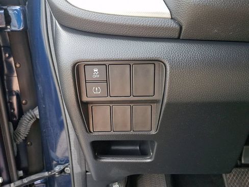 Used 2019 Honda CR-V LX image 23