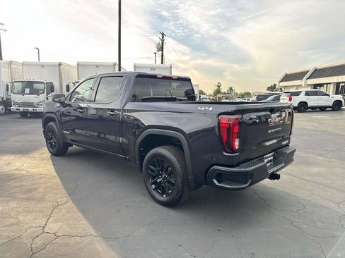 New 2026 GMC Sierra 1500 Elevation image 7