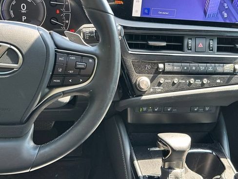 Used 2023 Lexus ES 300h w/ Premium Package FWD image 28