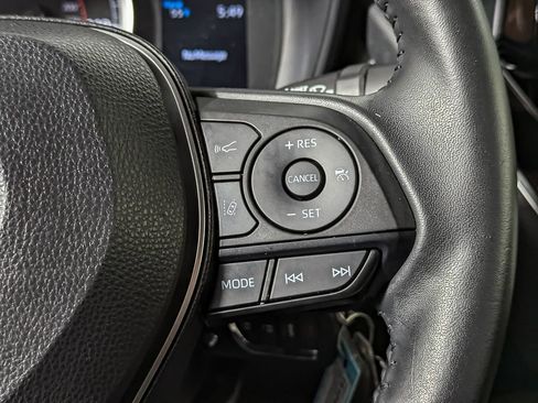 Used 2022 Toyota Corolla SE image 31