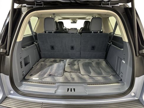 Used 2020 Lincoln Navigator L Black Label w/ Cargo Convenience Package image 31