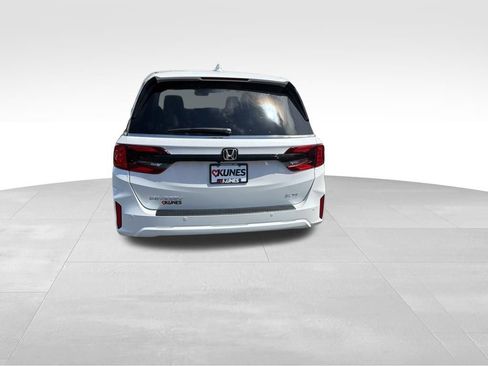 New 2026 Honda Odyssey Elite image 8