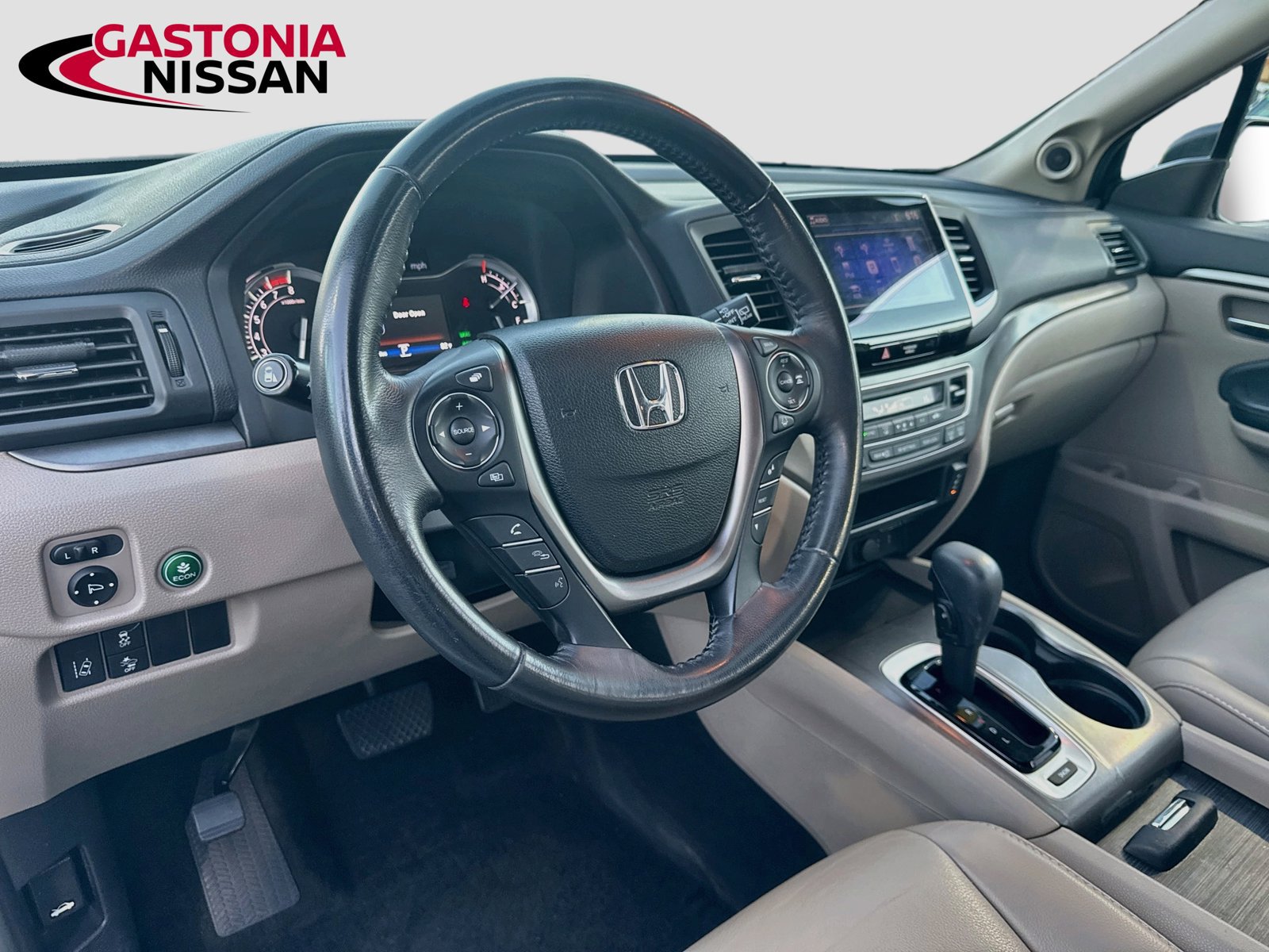 Used 2017 Honda Pilot EX-L image 11