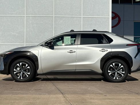 Certified 2025 Toyota bZ4X AWD w/ Weather Package image 8