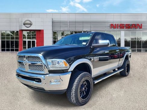 Used 2018 RAM 2500 Laramie w/ Convenience Group image 9
