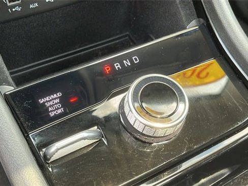 Used 2022 Jeep Grand Cherokee Limited image 17