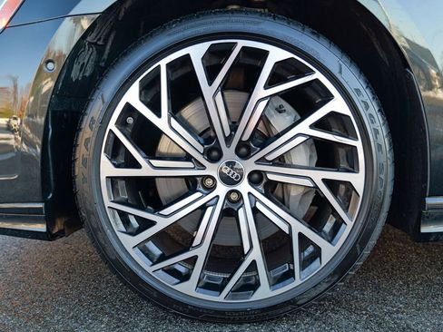 Used 2023 Audi A8 L 3.0T w/ Comfort Plus Package image 12