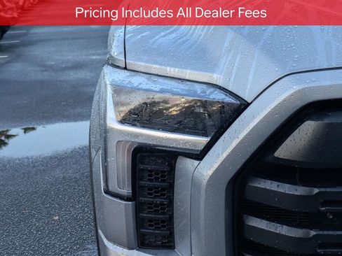 Used 2025 Toyota Tundra SR5 w/ SR5 Premium Package AWD/4WD image 11