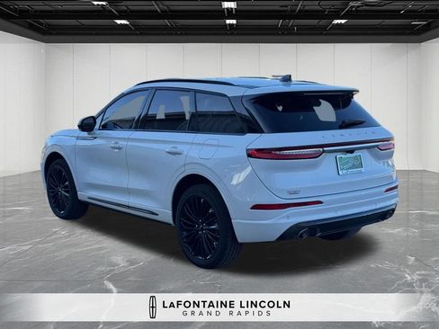 Certified 2024 Lincoln Corsair Reserve w/ Jet Appearance Package AWD/4WD image 3